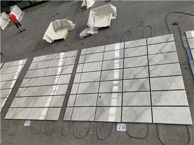 Marmora flīzes 60x60 baltas